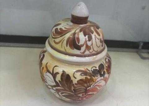 Pot en Céramique Artisanale Peint à la Main – Boîte Décorative