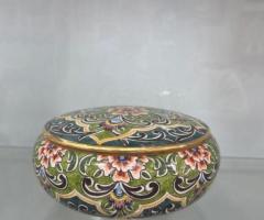 Boîte en Céramique Artisanale Orientale – Coffret Décoratif Fleuri